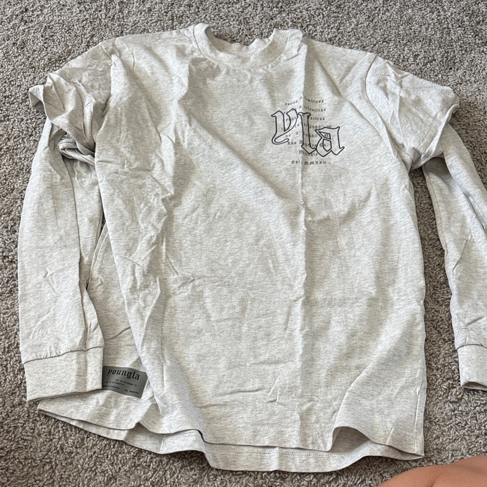 Young La Tee - image 1